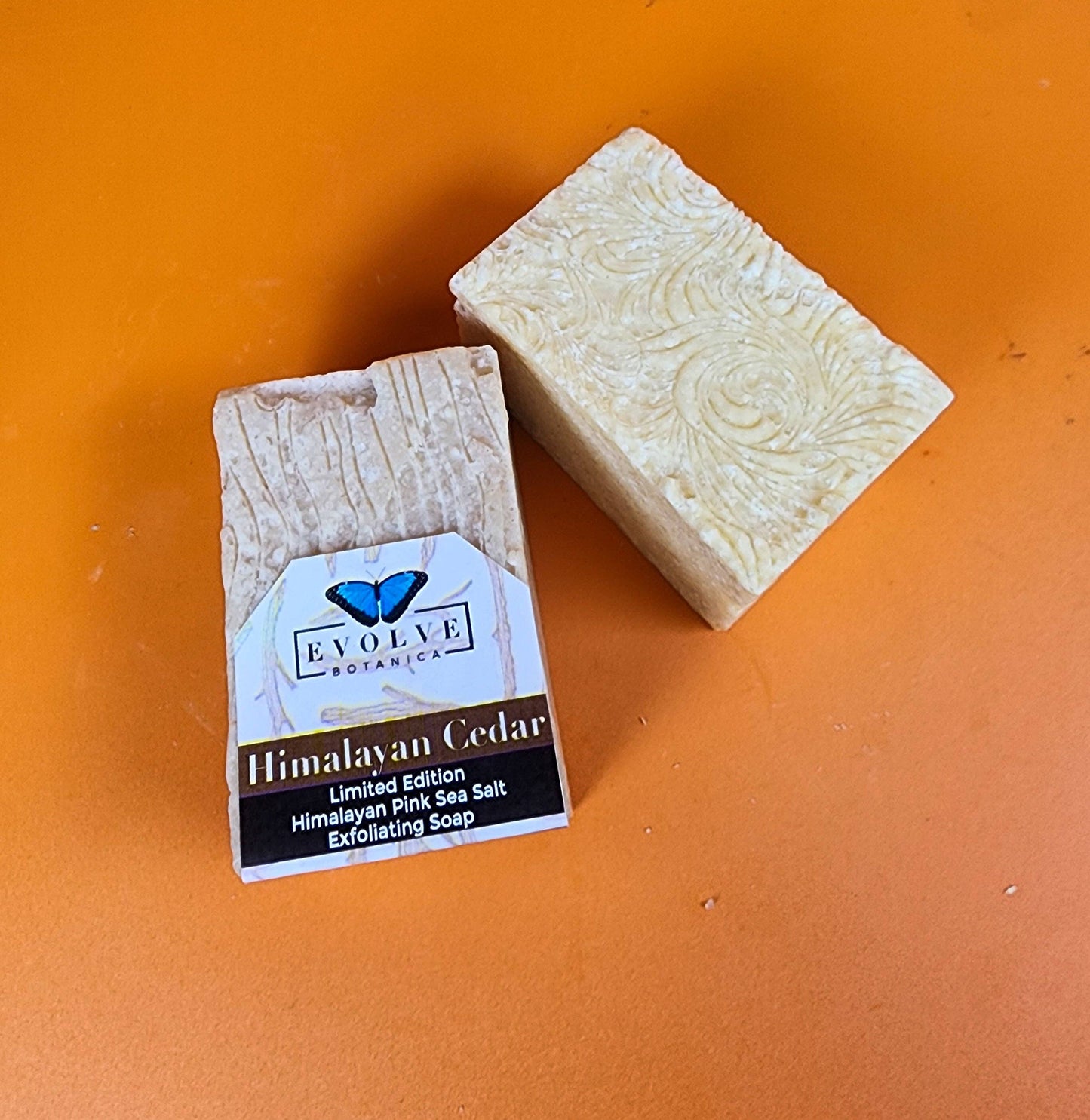 Evolve Botanica Soap | Himalayan Cedar Pink Salt