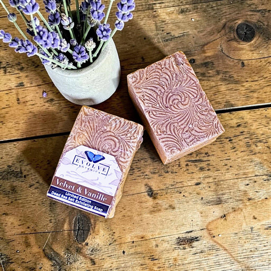 Evolve Botanica Soap | Velvet & Vanilla Himalayan Pink Salt