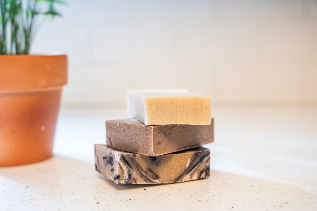 Evolve Botanica Facial & Body Soap | Oatmeal Milk & Honey