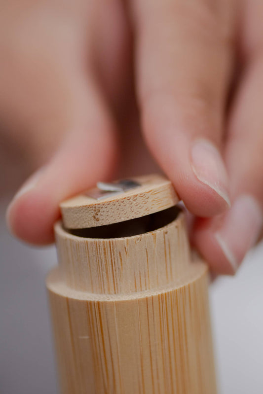 Floss | Bamboo Container